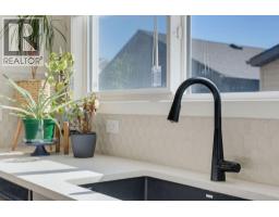 9 Amblefield Passage Nw, Calgary, AB T3P2C2 Photo 15