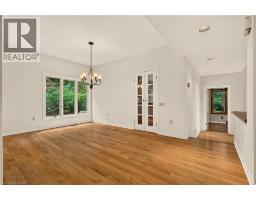 5pc Bathroom - 539 Ontario Street, Ancaster, ON L9G3E1 Photo 6