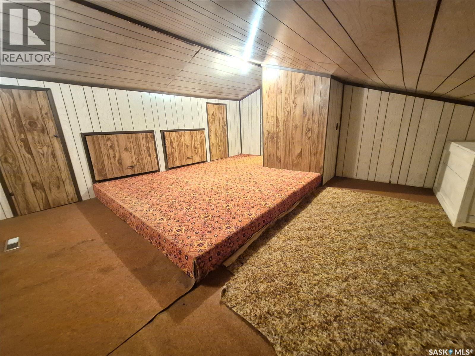 239 9th STREET, Weyburn — photo 34