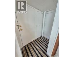 239 9th Street, Weyburn, SK S4H1E9 Photo 17