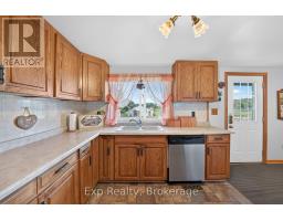 257 Elmbrook Road, Prince Edward County, ON K0K2T0 Photo 12