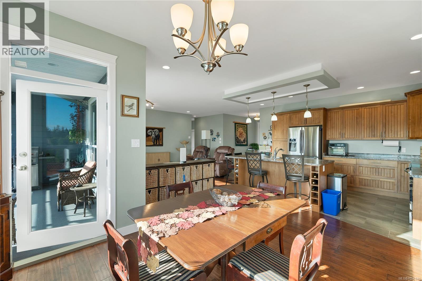 94 Vermont Dr - Image 11