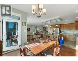 94 Vermont Dr, Campbell River, BC V9W7K3 Photo 11