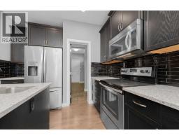 4pc Bathroom - 157 Walden Park Se, Calgary, AB T2X0Z1 Photo 8