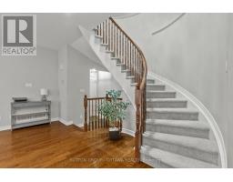 708 Hazelnut Crescent, Ottawa, ON K1T0K1 Photo 11
