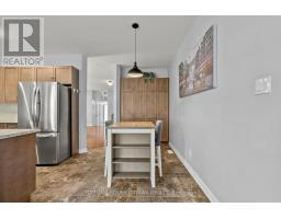 708 Hazelnut Crescent, Ottawa, ON K1T0K1 Photo 13