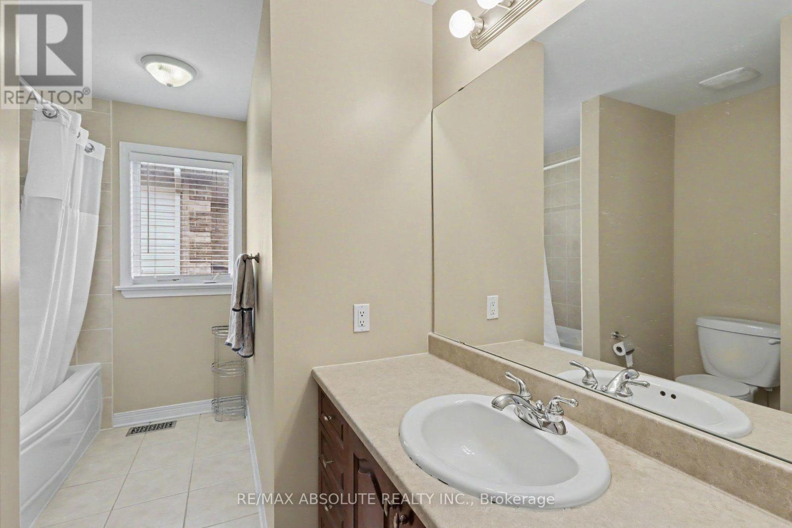 113 SIROCCO CRESCENT - 19