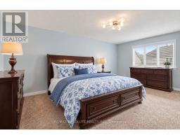Bathroom - 113 Sirocco Crescent, Ottawa, ON K2S2E1 Photo 14