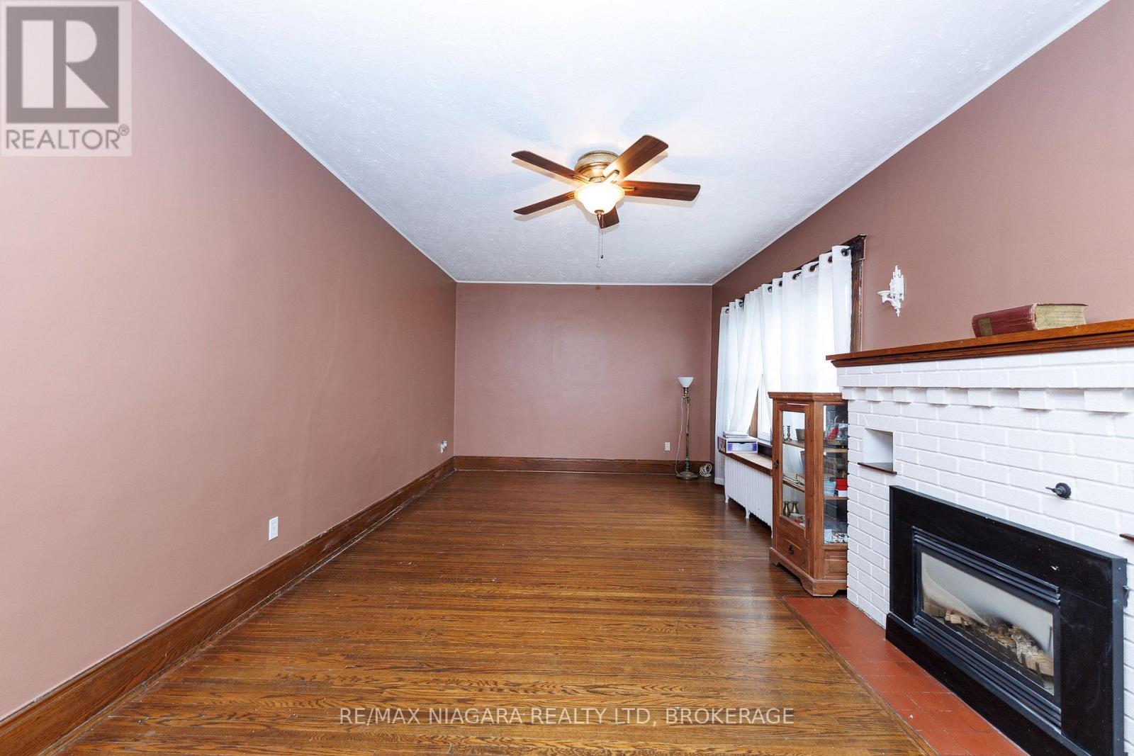 4864 SIMCOE STREET, Niagara Falls (Downtown) — photo 3