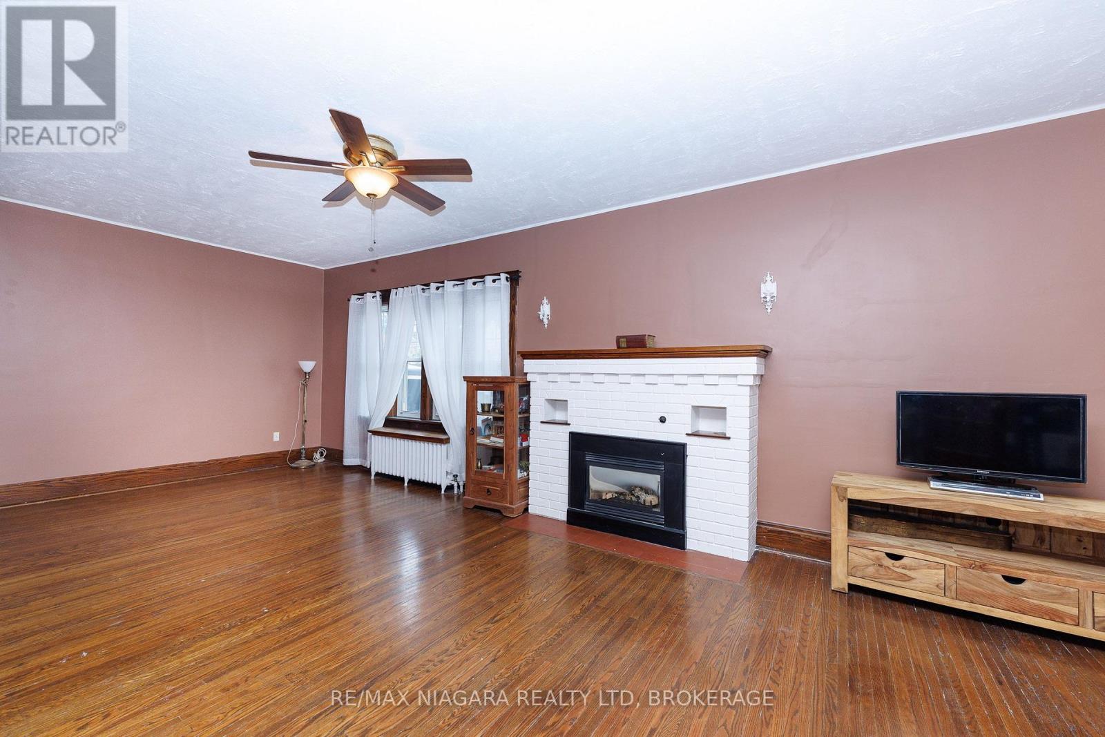 4864 SIMCOE STREET, Niagara Falls (Downtown) — photo 5