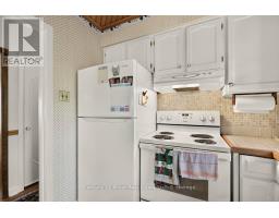 Pantry - 2013 Deramore Drive, Oakville, ON L6J2P6 Photo 11