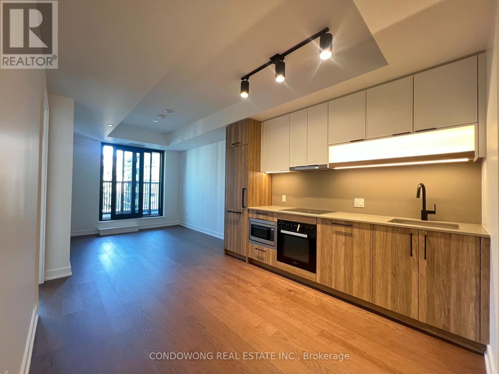 2009 - 91 MONTCLAIR AVENUE, Toronto (Forest Hill South)