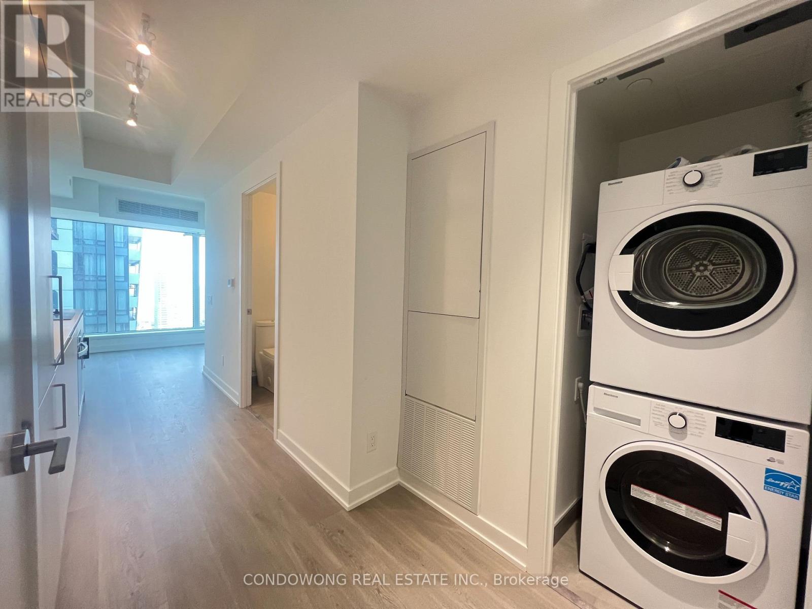 4508 - 8 WELLESLEY STREET W, Toronto (Bay Street Corridor) — photo 3