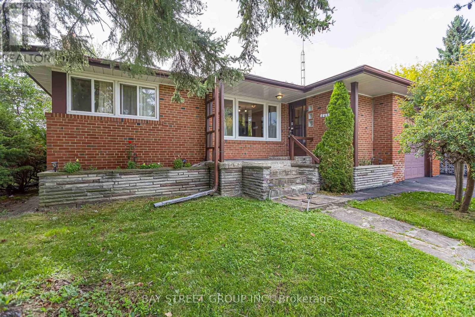 260 MOORE PARK AVENUE, Toronto (Newtonbrook West) — photo 3