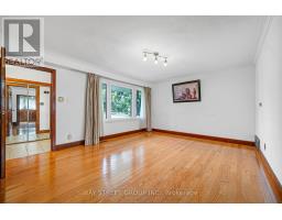 260 Moore Park Avenue, Toronto, ON M2M1N6 Photo 14