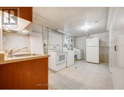 260 Moore Park Avenue, Toronto, ON M2M1N6 Photo 30