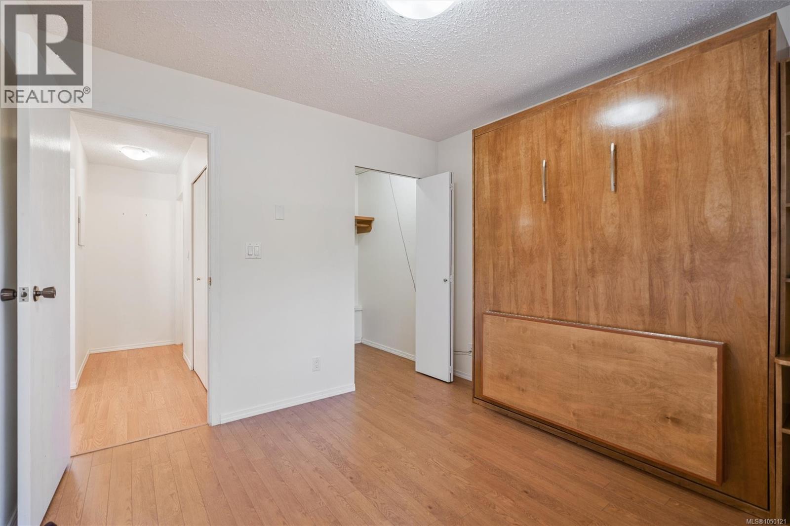 #4 1184 Clarke Rd - Image 22