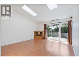 Living room - 4 1184 Clarke Rd, Central Saanich, BC V8N2C3 Photo 9