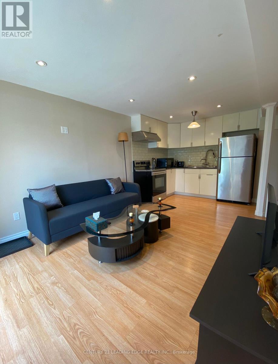 BSMT - 24 DAIRY DRIVE, Toronto (Clairlea-Birchmount) — photo 3