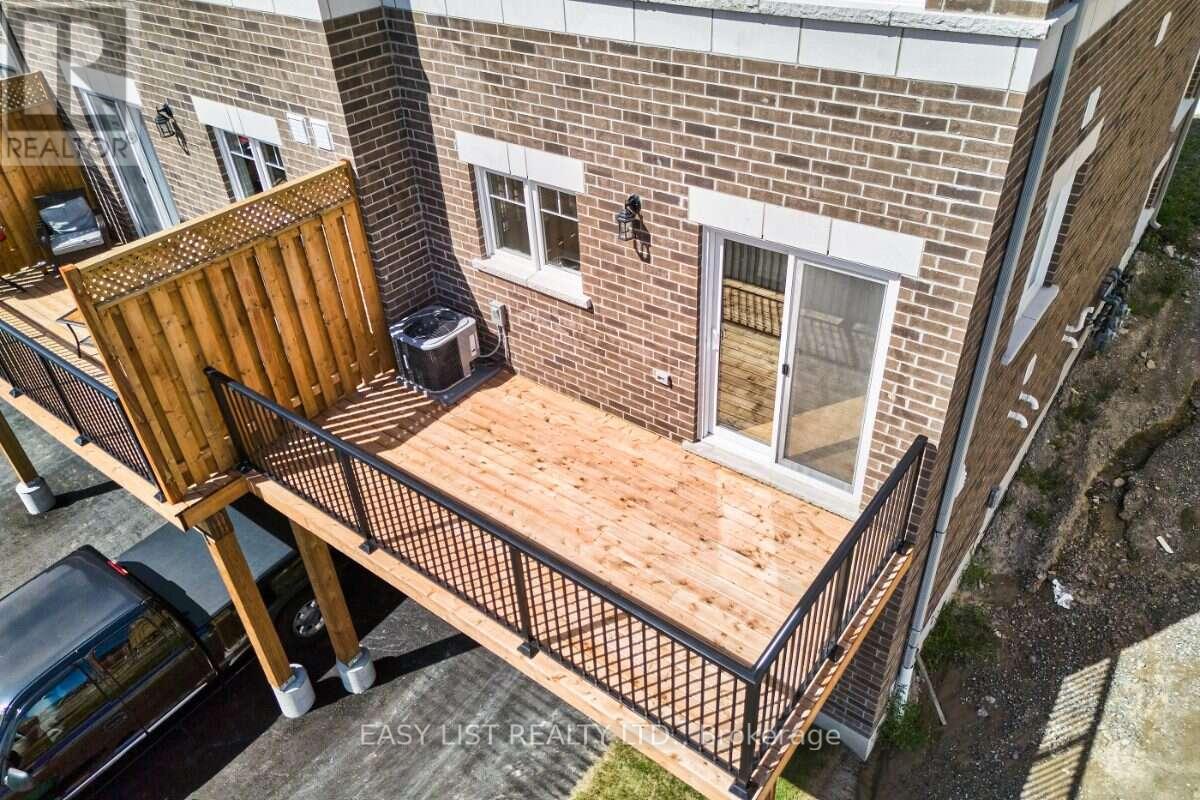 22 NADY LANE, Clarington (Newcastle) — photo 7