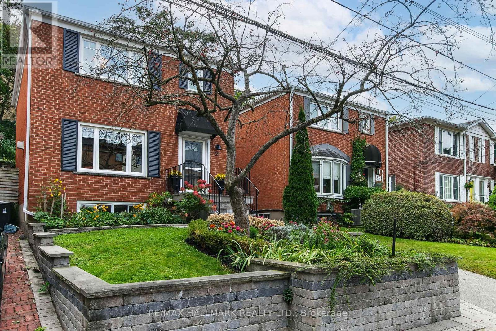 35 LOVE CRESCENT, Toronto (East End-Danforth)