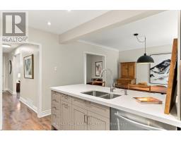 35 Love Crescent, Toronto, ON M4E1V6 Photo 19