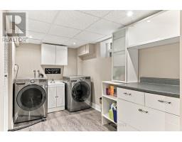 35 Love Crescent, Toronto, ON M4E1V6 Photo 39