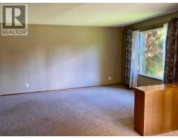 3pc Bathroom - 1908 18 Street N, Lethbridge, AB T1H4H2 Photo 7