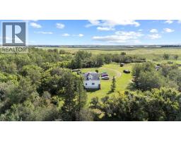 Bedroom - 19515 Twp Rd 452, Rural Camrose County, AB T4V2M9 Photo 10