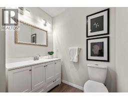 4pc Bathroom - 502 Suntree Place, Okotoks, AB T1S1B9 Photo 17