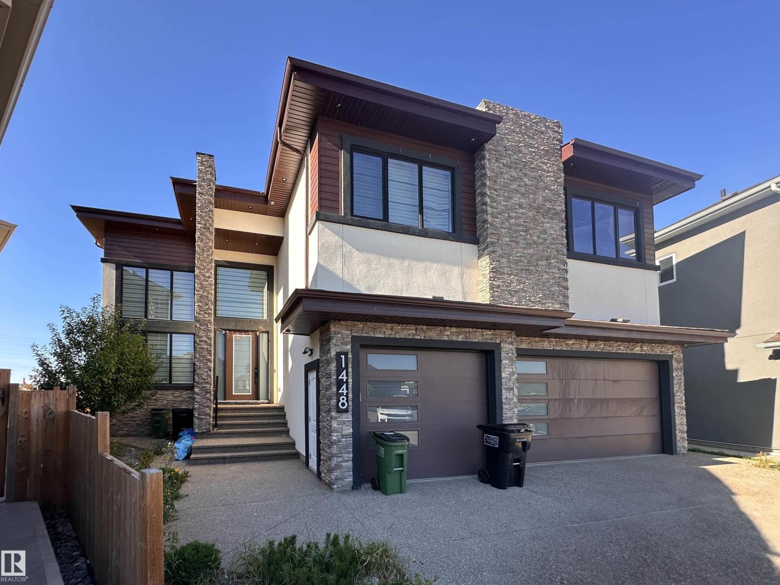 1448 25 ST NW, Edmonton, Alberta, T6T2K7