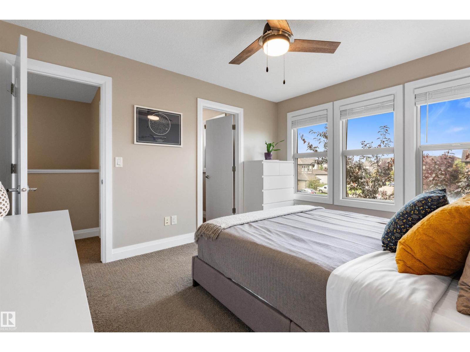 92 GILMORE WY - 19