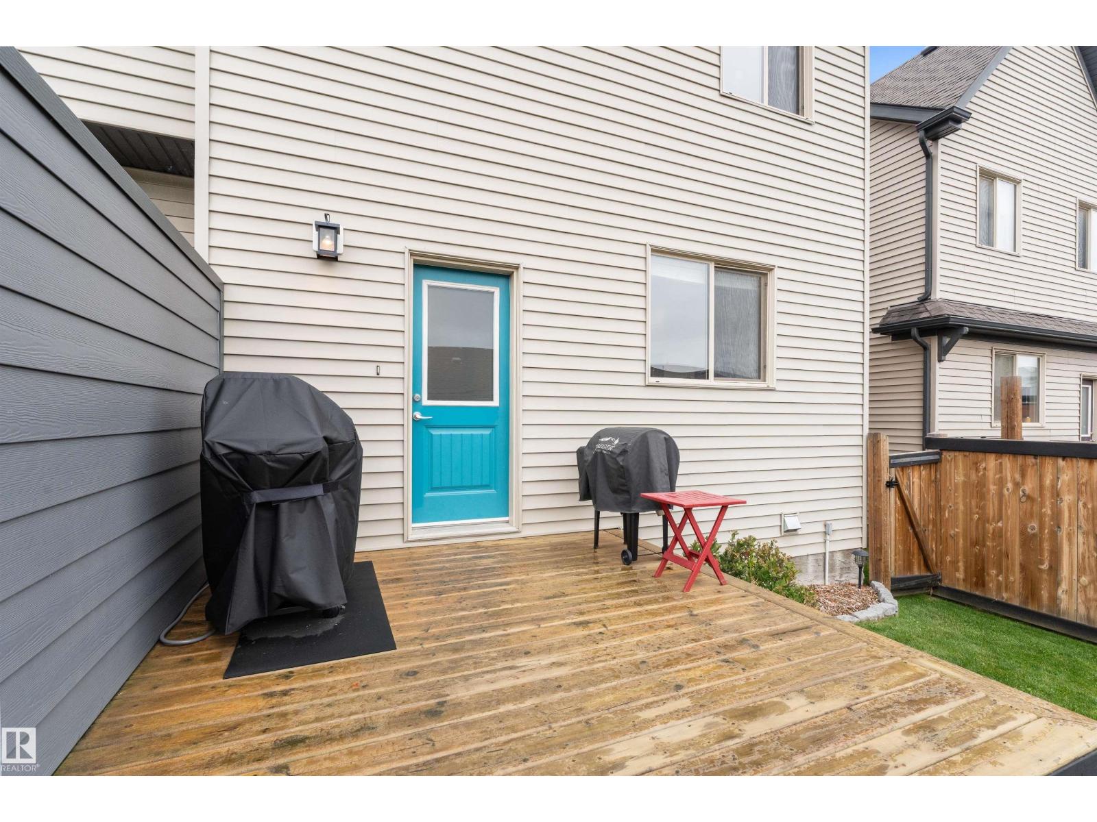 92 GILMORE WY - Image 38