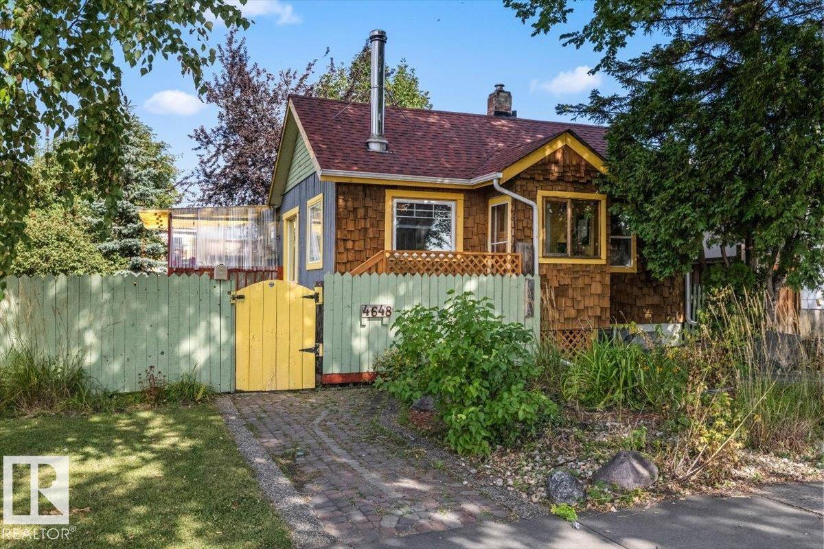 4648 113 AV NW, Edmonton, Alberta, T5W0R8
