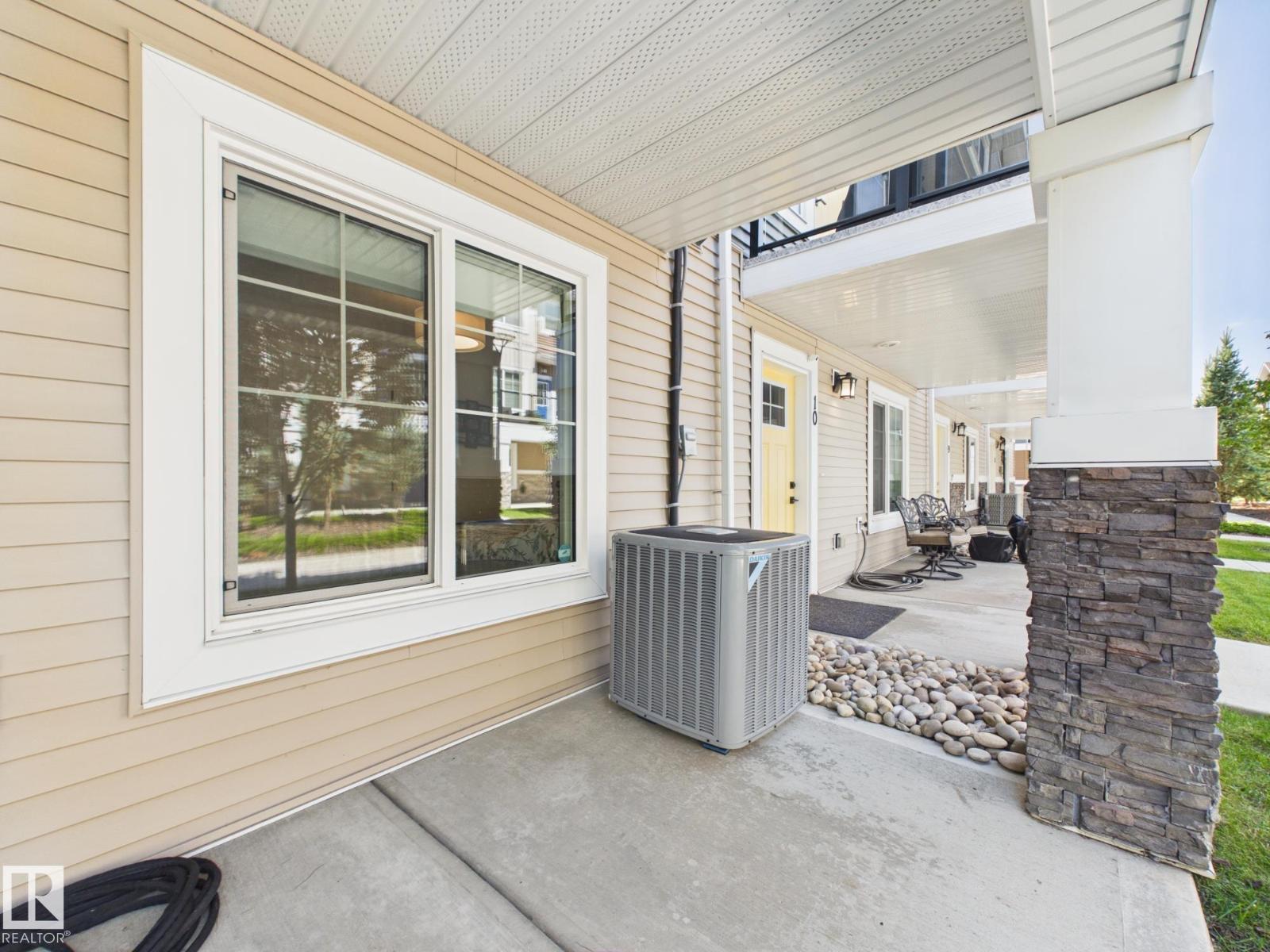 #11 230 EDGEMONT RD NW - 6