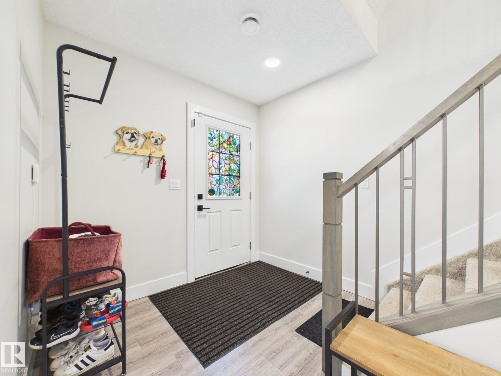 #11 230 EDGEMONT RD NW - Image 8