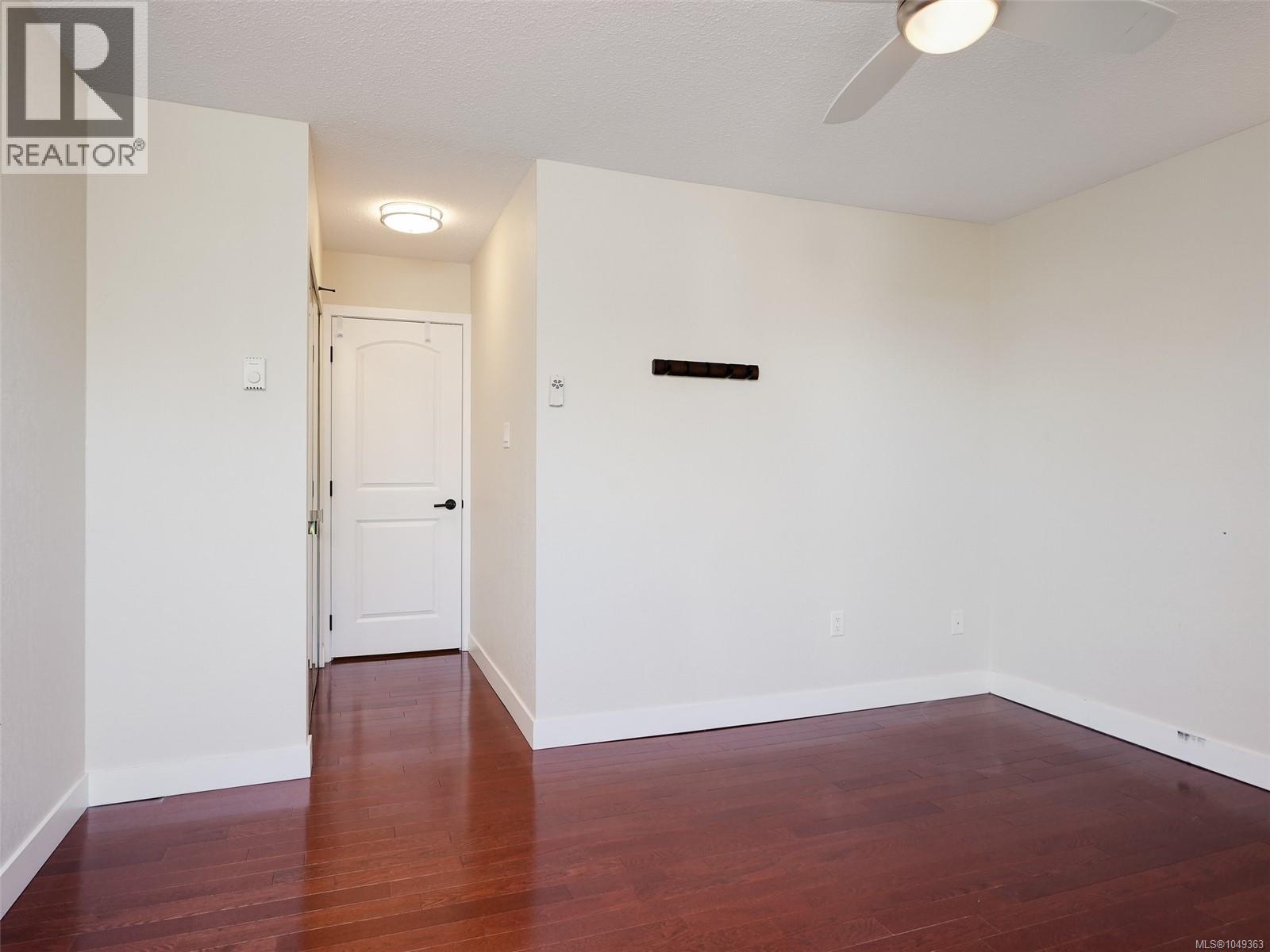 206 1545 Pandora Avenue, Victoria