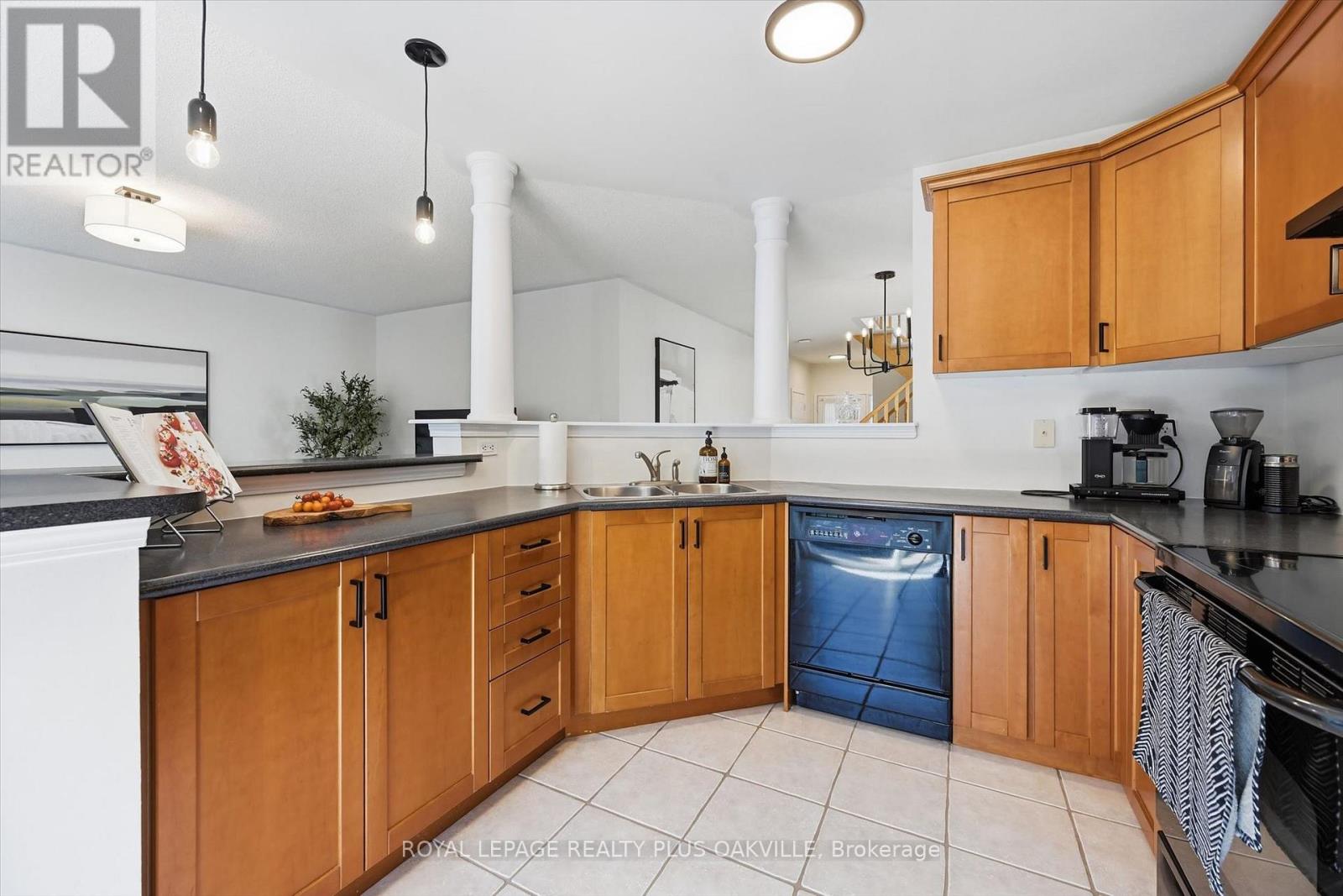 4080 DONNIC DRIVE, Burlington (Alton) — photo 12