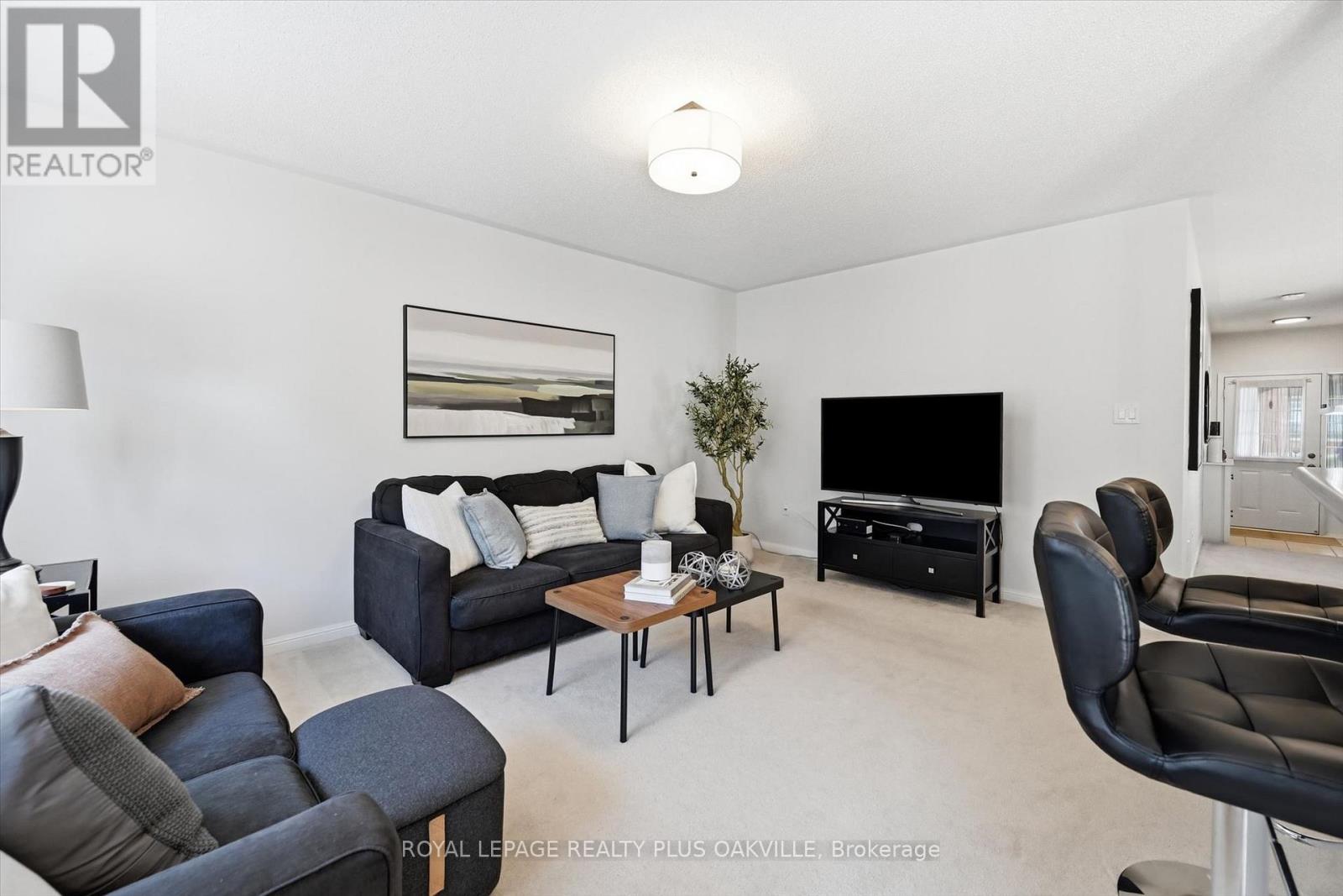 4080 DONNIC DRIVE, Burlington (Alton) — photo 9