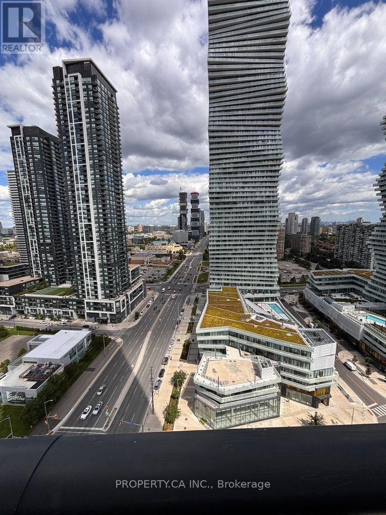 2004 - 448 BURNHAMTHORPE ROAD, Mississauga (City Centre) — photo 12