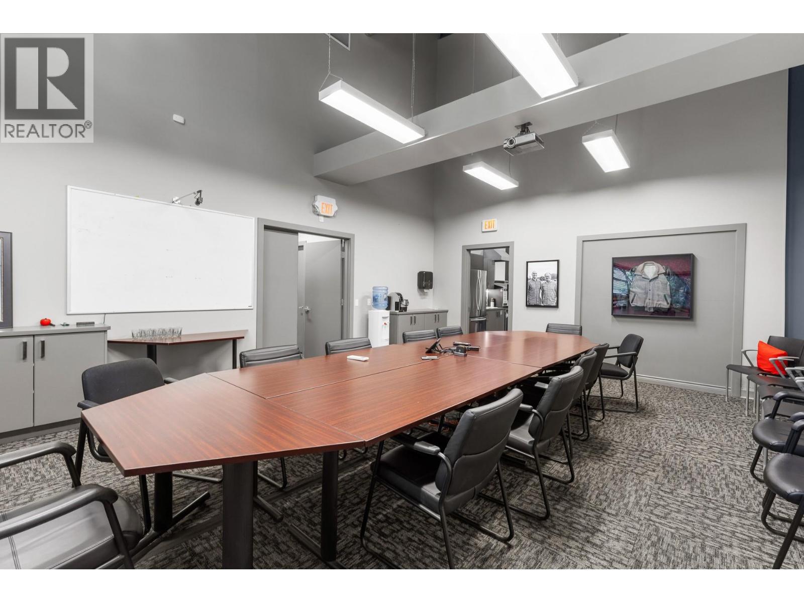  1025 Trench Place, Kelowna
