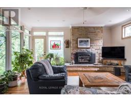 18 Forsyth Avenue N, Hamilton, ON L8S4E1 Photo 24