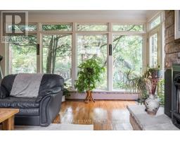 18 Forsyth Avenue N, Hamilton, ON L8S4E1 Photo 25