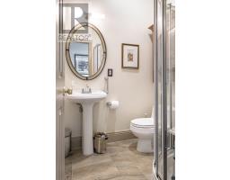 18 Forsyth Avenue N, Hamilton, ON L8S4E1 Photo 28