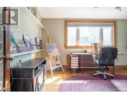 18 Forsyth Avenue N, Hamilton, ON L8S4E1 Photo 30