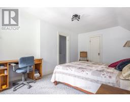 18 Forsyth Avenue N, Hamilton, ON L8S4E1 Photo 46