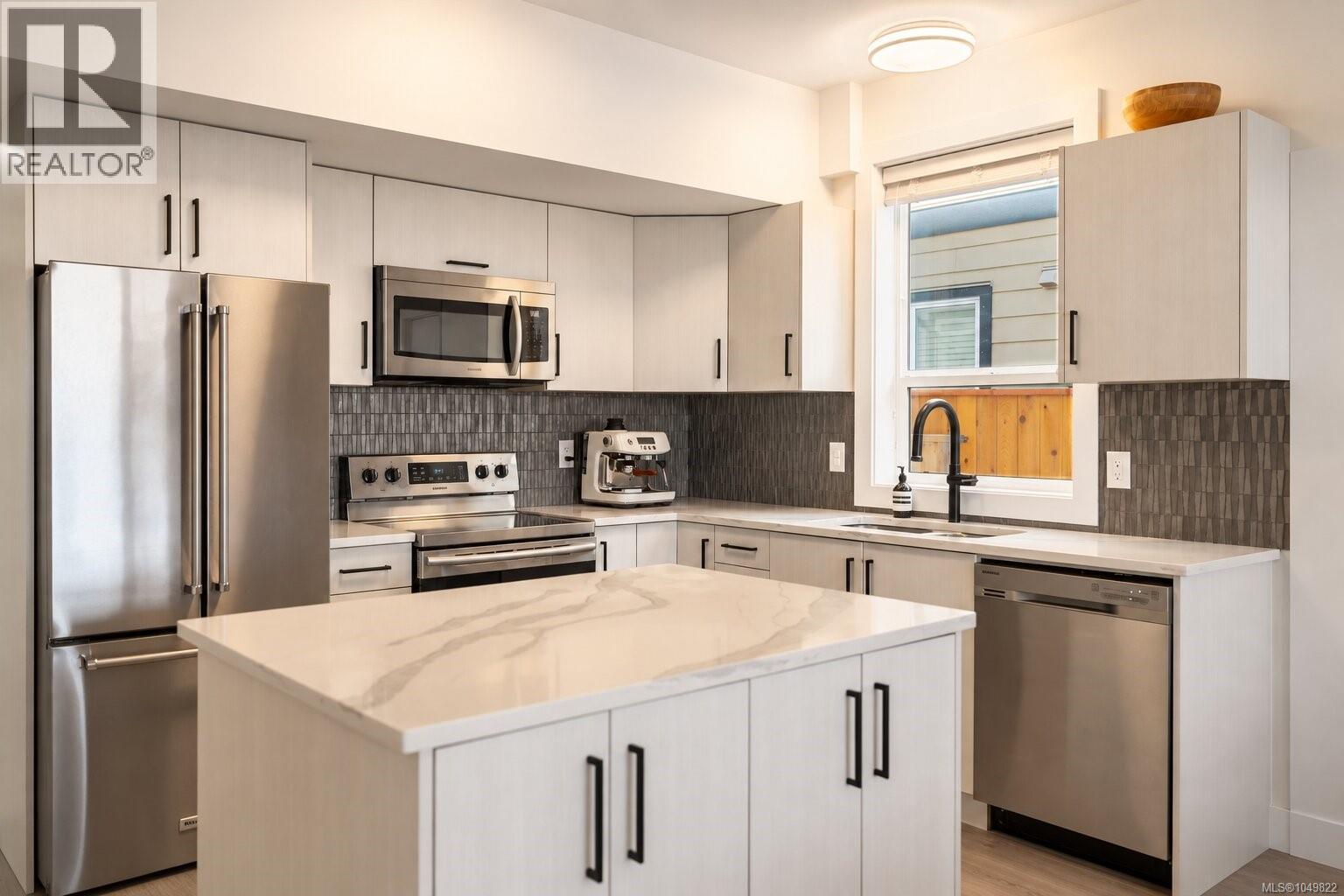 2423 Azurite Cres - 35