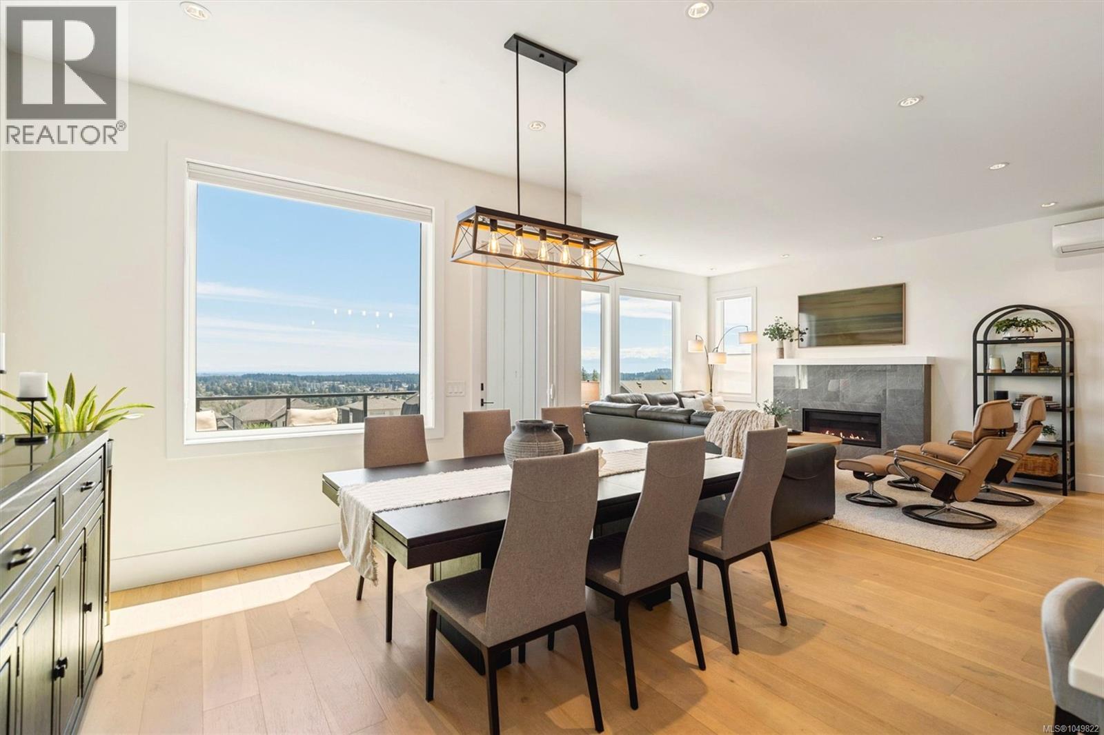 2423 Azurite Cres - 6