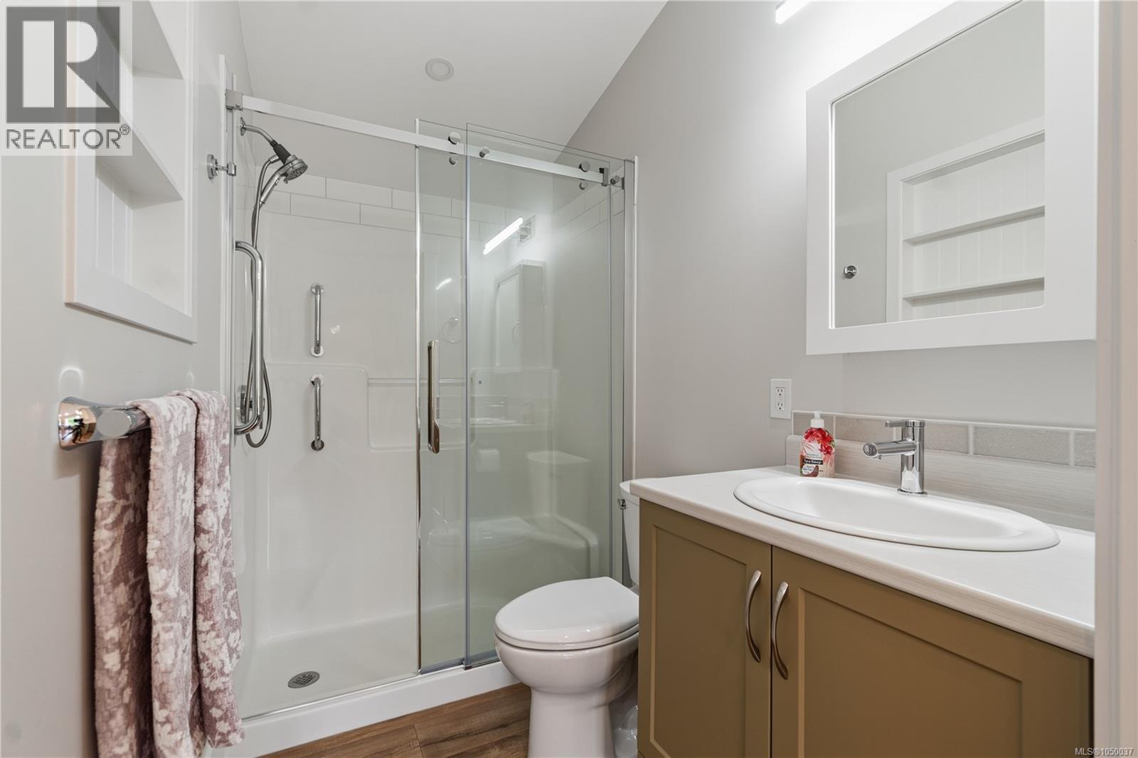 1 Sylvan Cres - Image 45