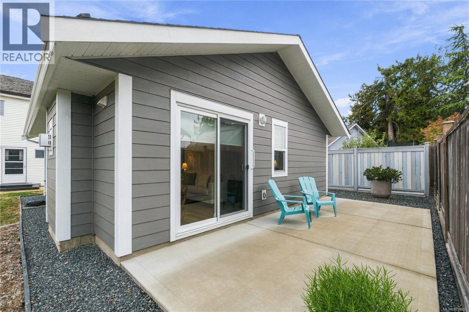 1 Sylvan Cres - 51